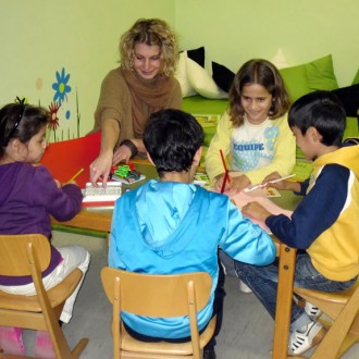 Unterstützung der Kinder in der Gemeinschaftsunterkunft für Asylbewerber